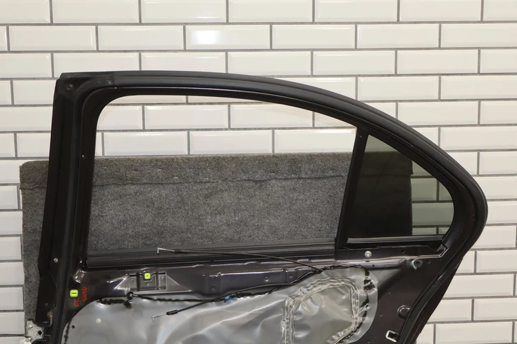 08-15 Mitsubishi EVO X Right Rear Door OEM Phantom Black - Image 5