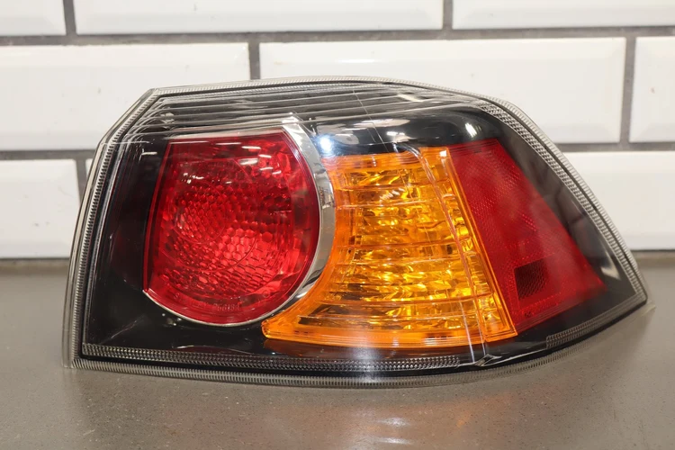 08-15 Mitsubishi EVO X Taillight Set OEM Complete 4pc Clean Lenses Tested Good - Image 7