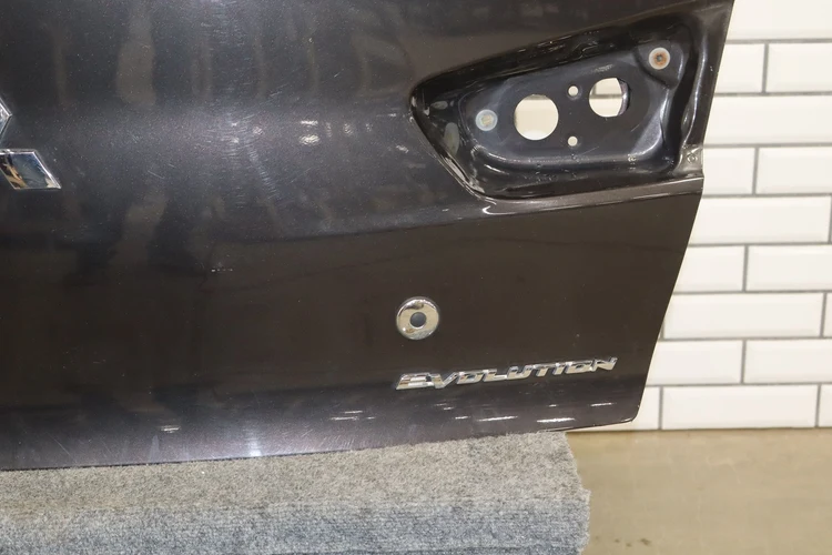 08-15 Mitsubishi EVO X Trunk Lid Decklid OEM Phantom Black U02 Passive Entry - Image 14