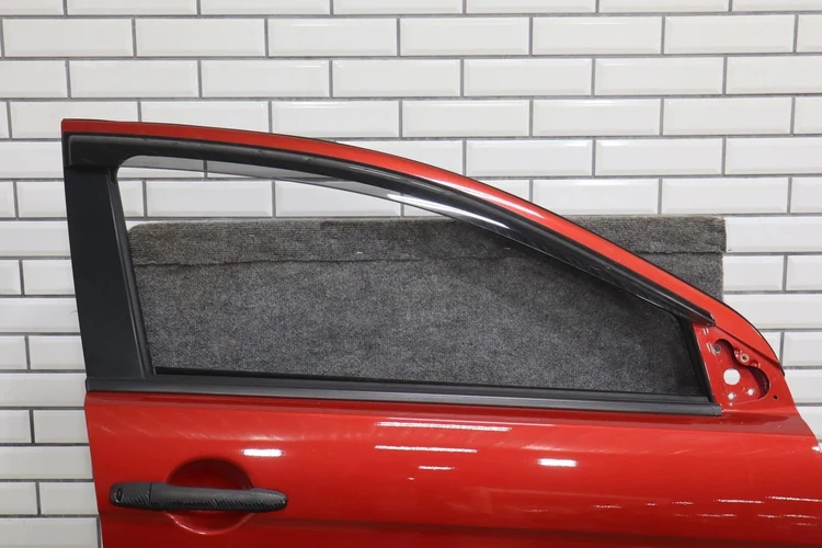 2015 Mitsubishi Lancer- Right Front Door - Image 18