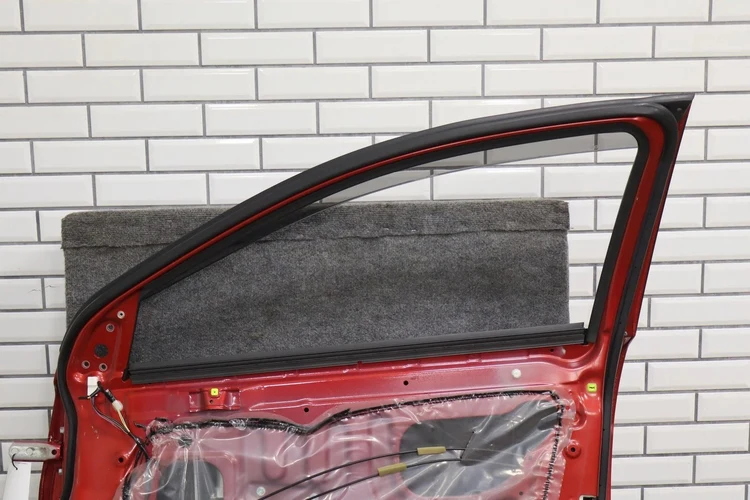 2015 Mitsubishi Lancer- Right Front Door - Image 10